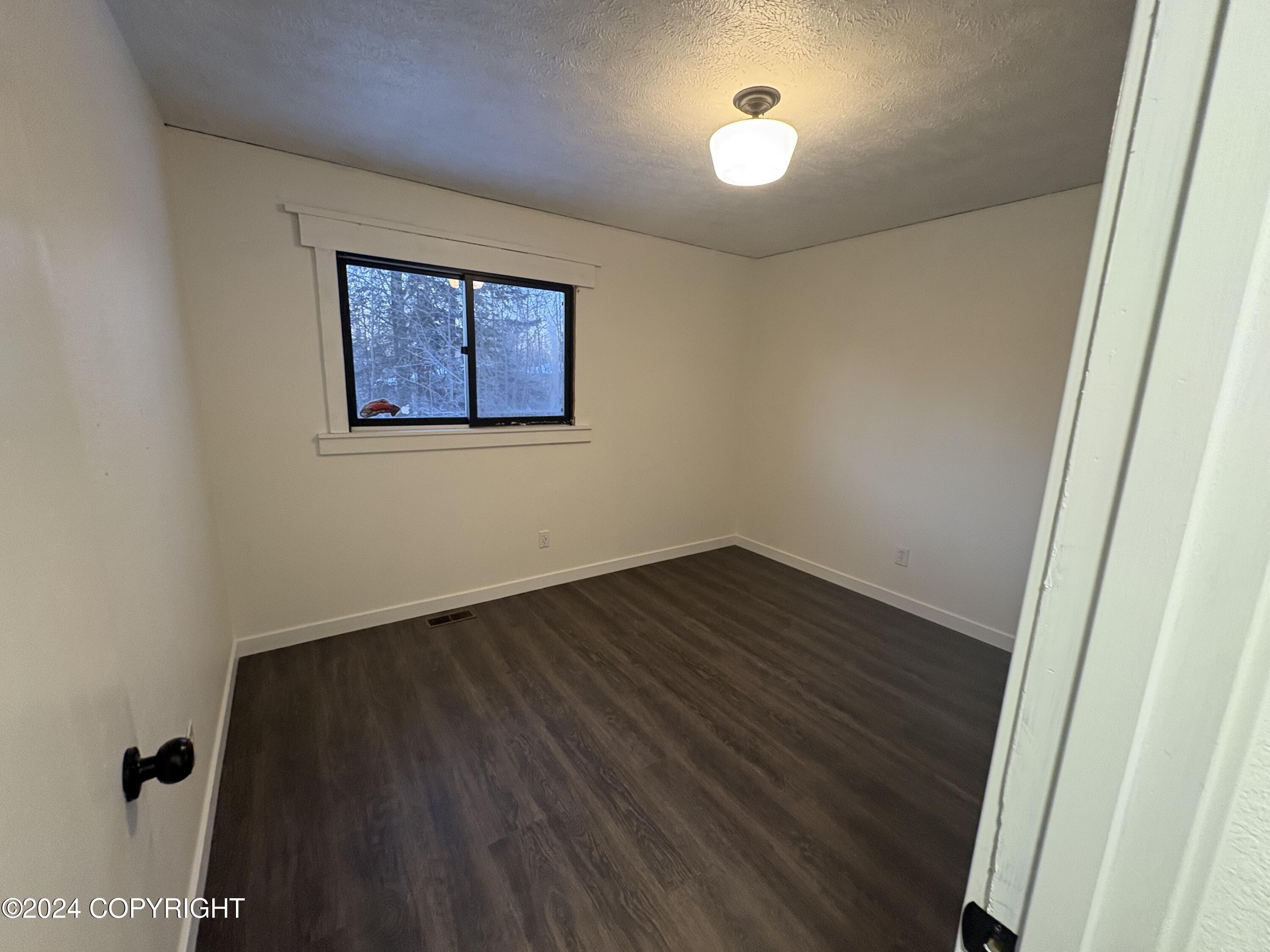 7010 Oakwood Drive
