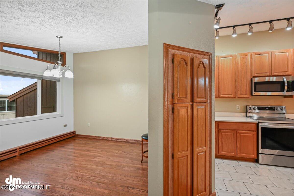 261 Dailey Avenue # 3 Unit: #3