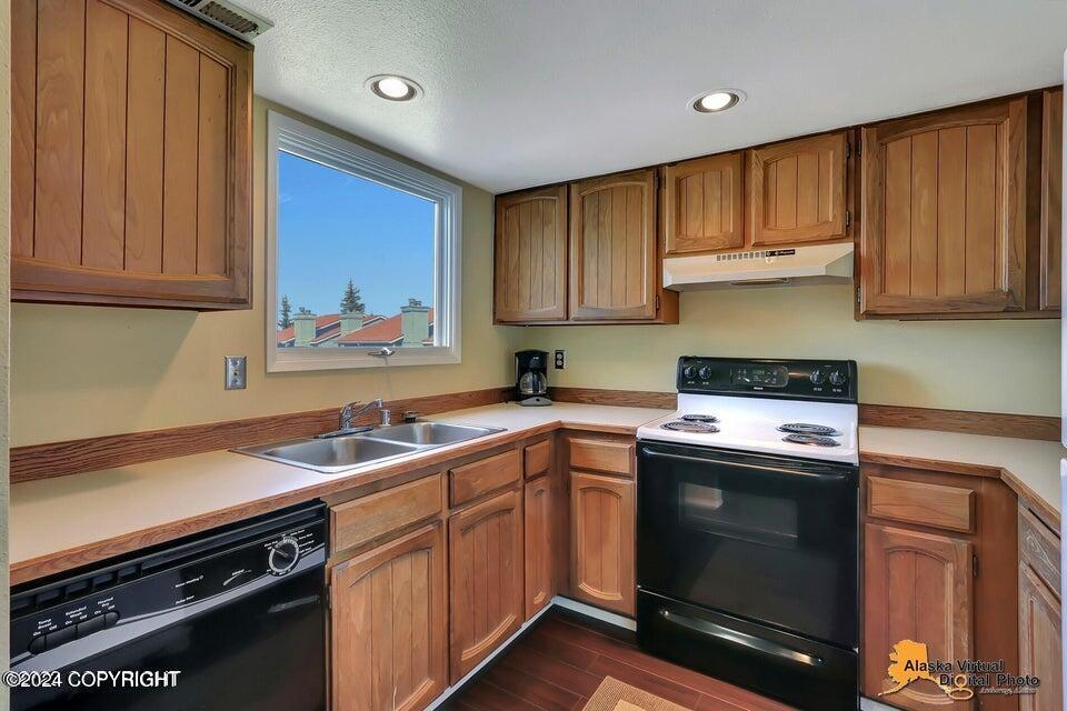 10271 Jamestown Drive # 902