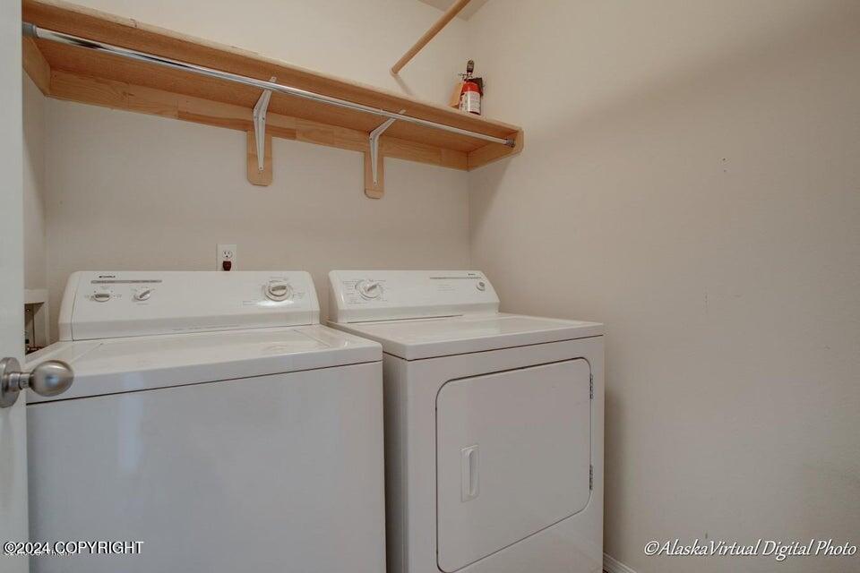 6555 Kara Sue Loop # 100 Unit: #100