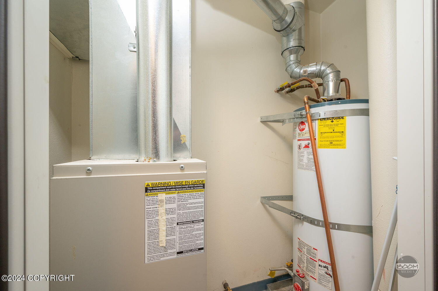 225 E Stonehaven Circle