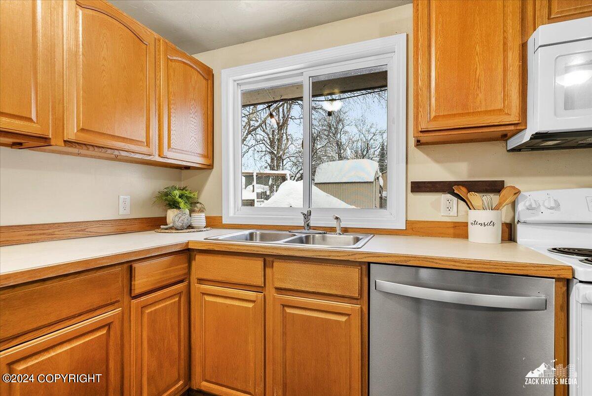 2649 Lake Otis Parkway