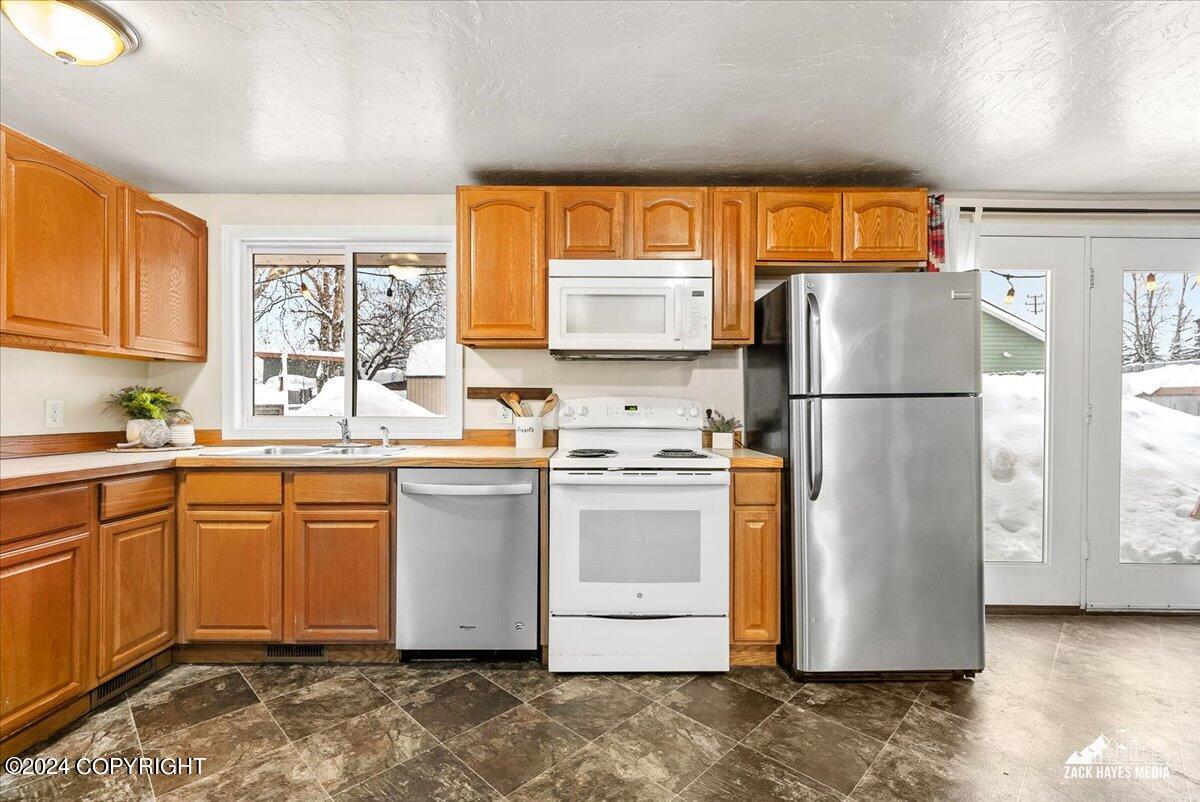 2649 Lake Otis Parkway