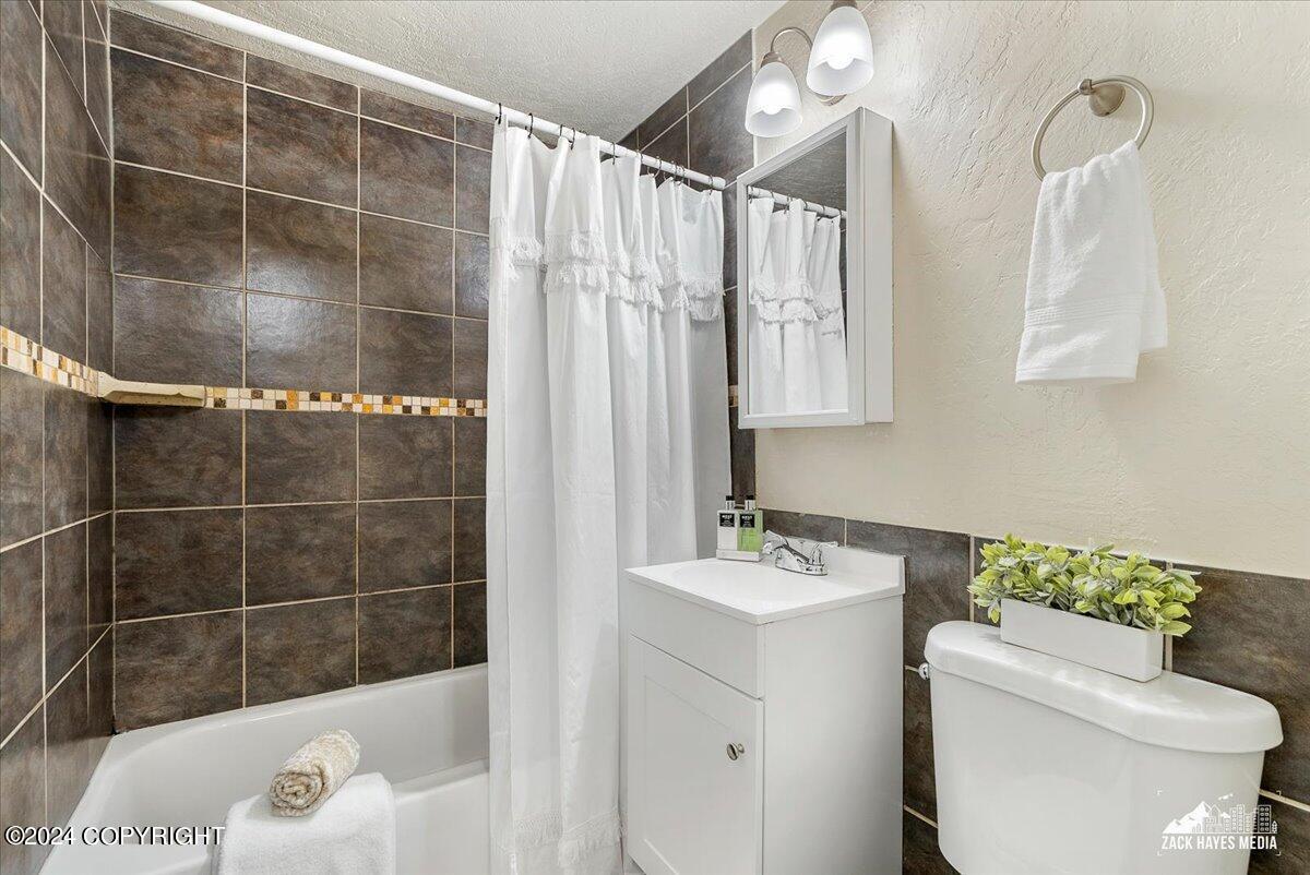 2649 Lake Otis Parkway