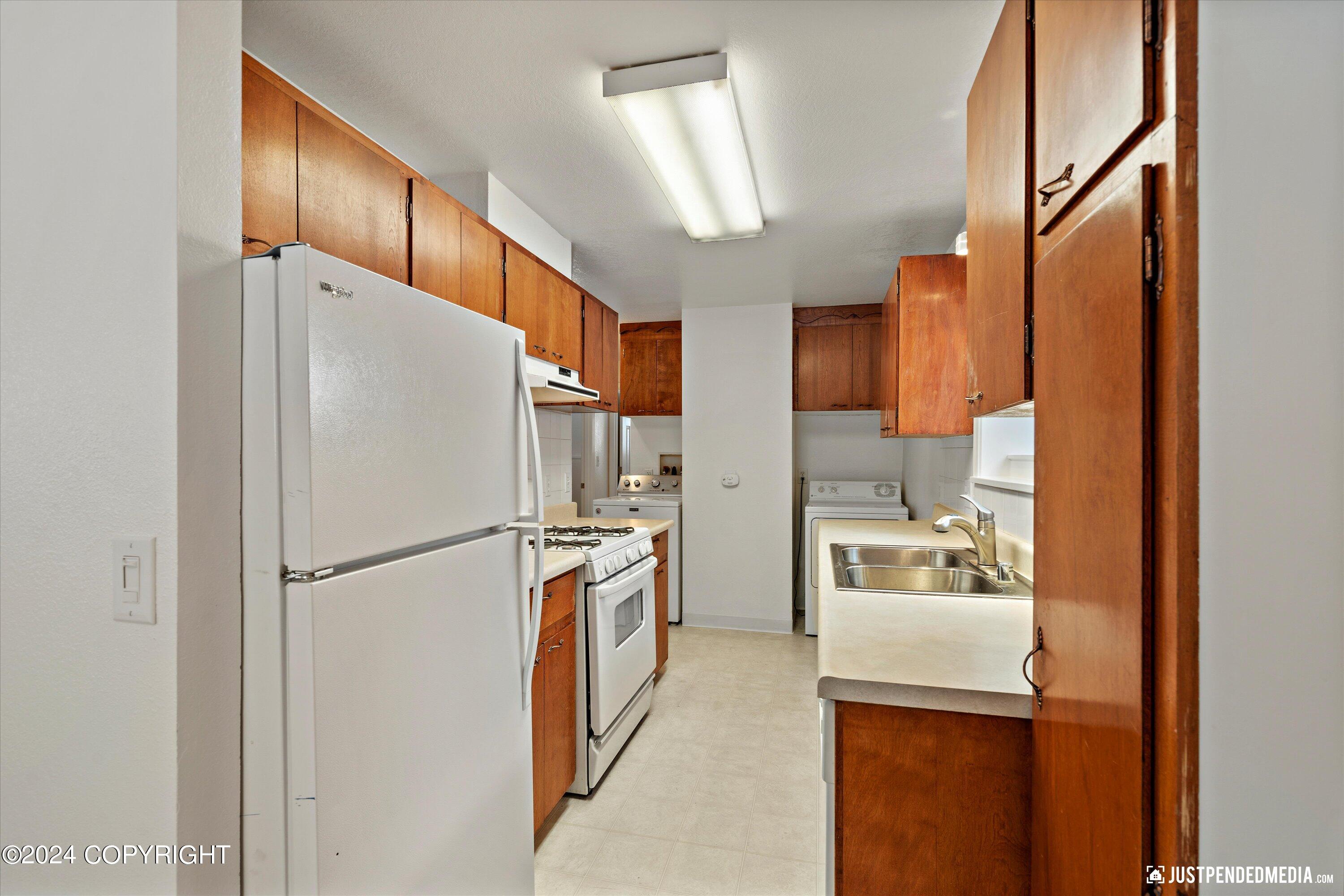 2798 Valleywood Drive