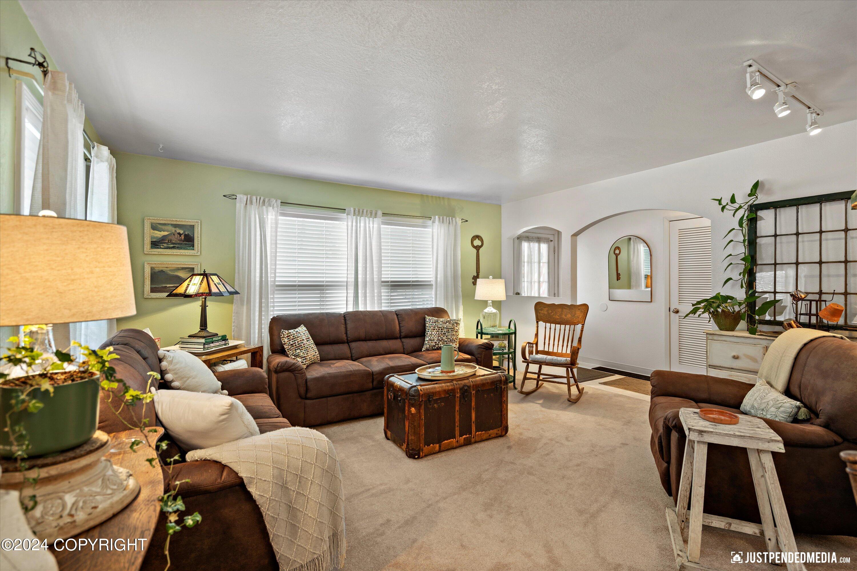 2798 Valleywood Drive