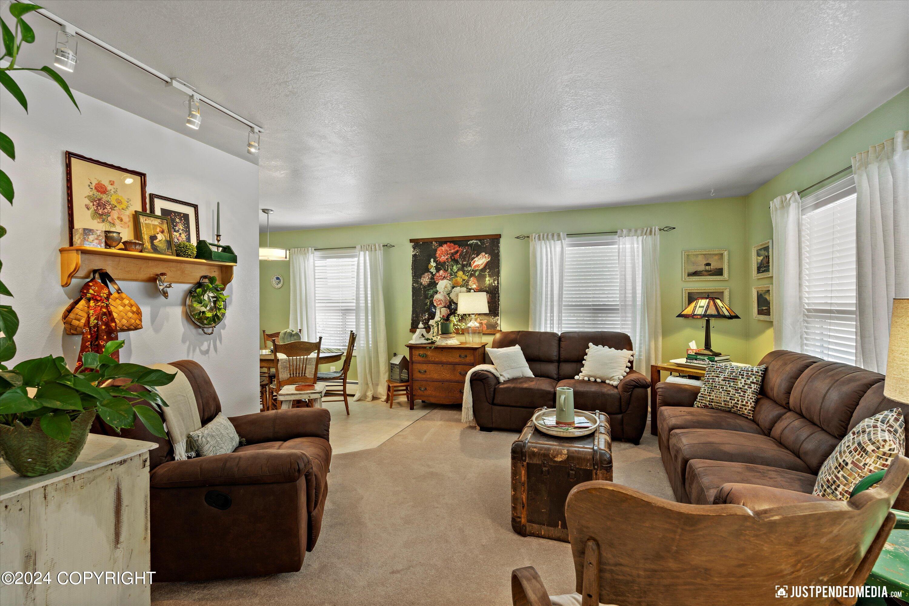 2798 Valleywood Drive