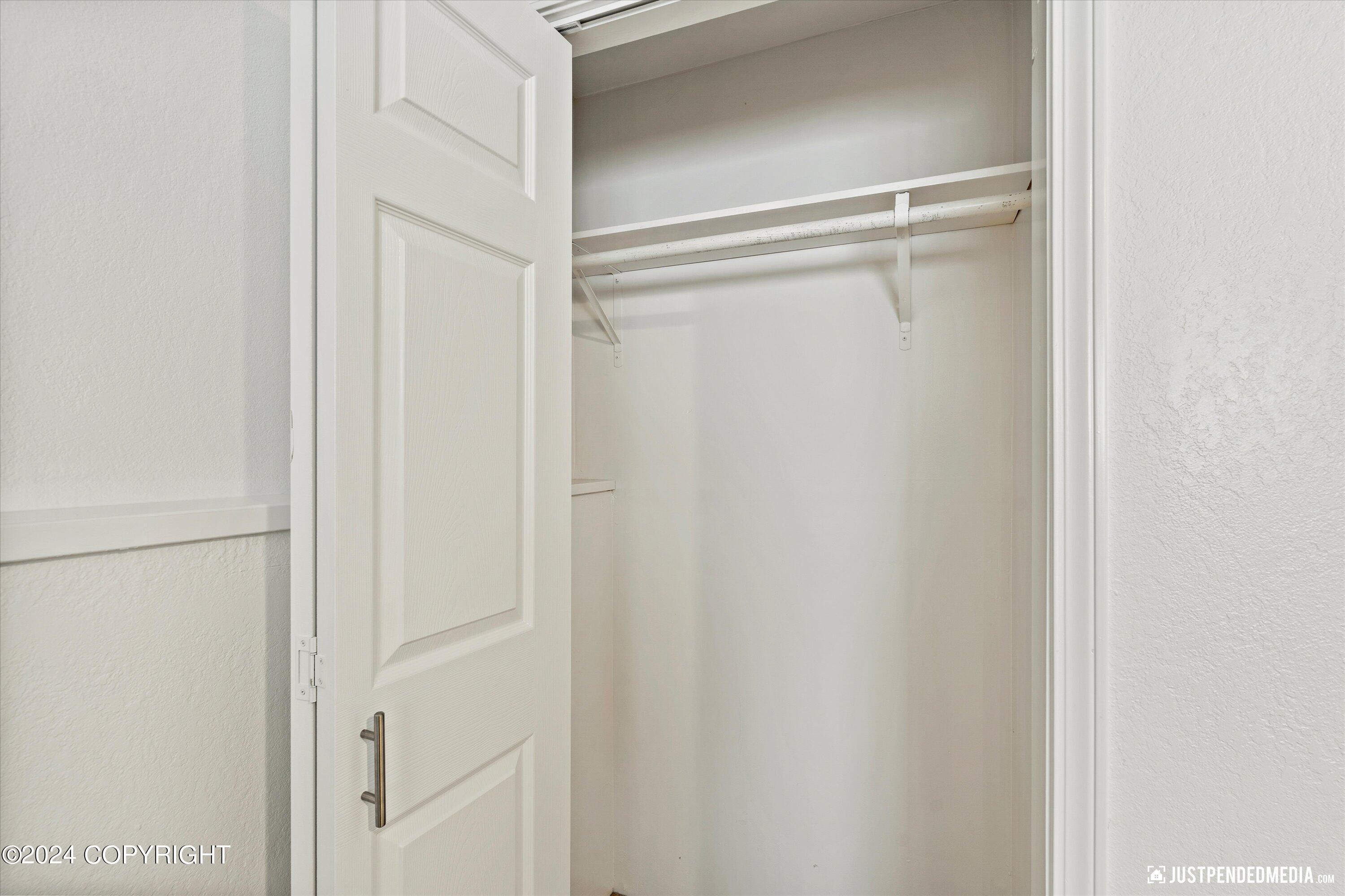 2798 Valleywood Drive