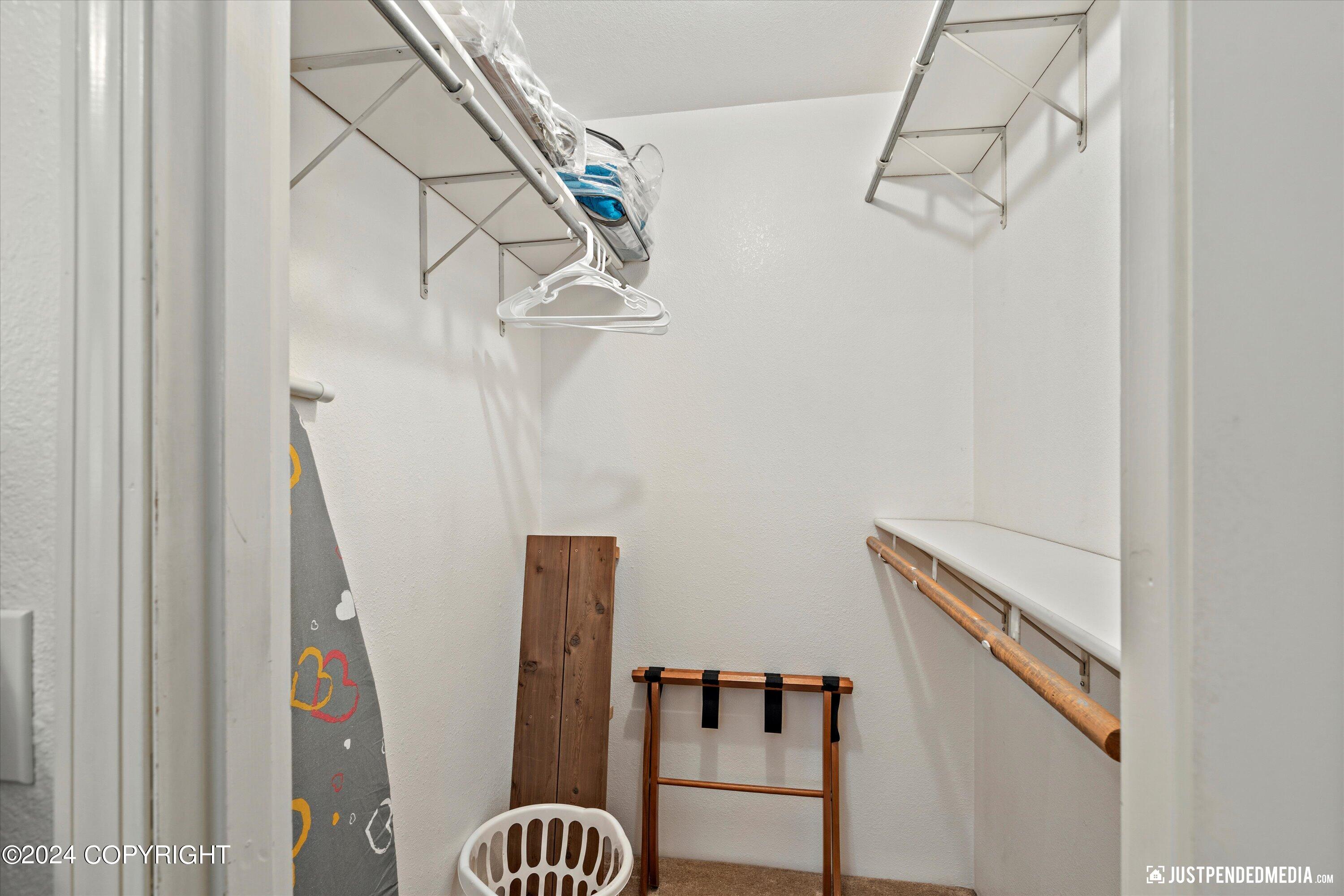 2798 Valleywood Drive