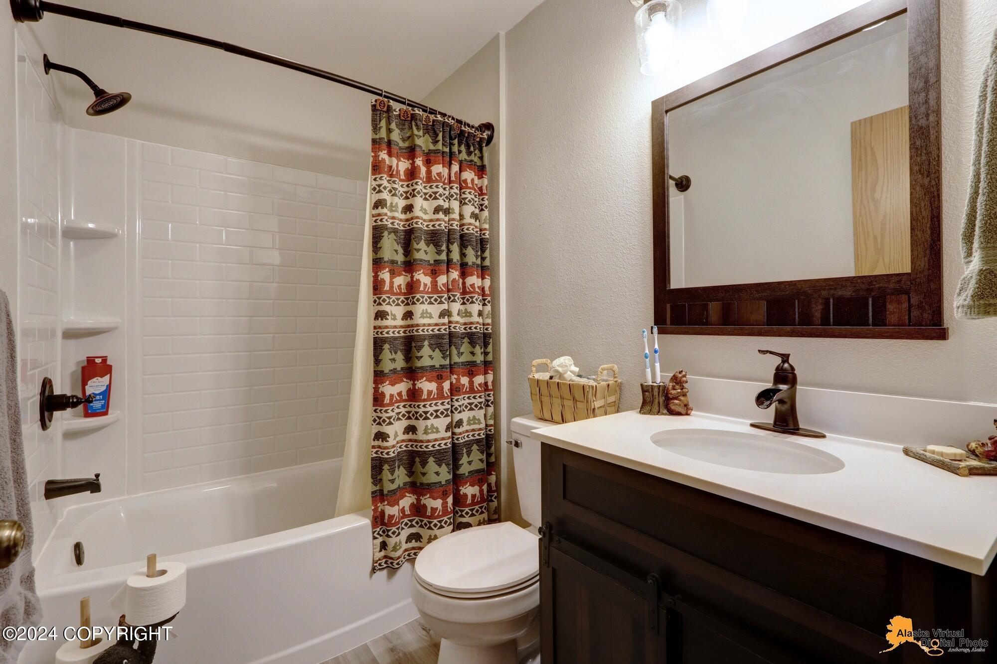 15280 Evergreen Ridge Street