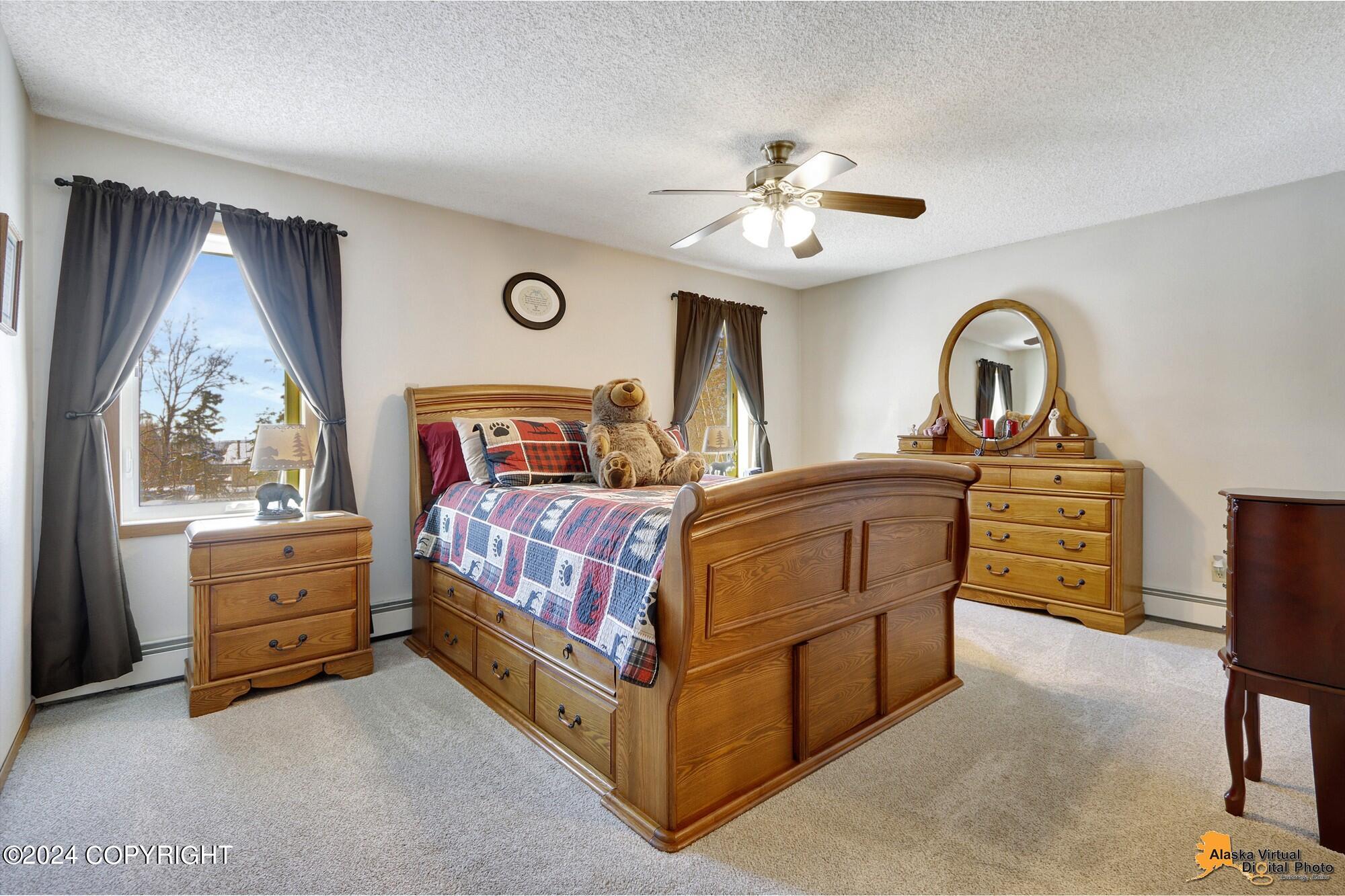 15280 Evergreen Ridge Street