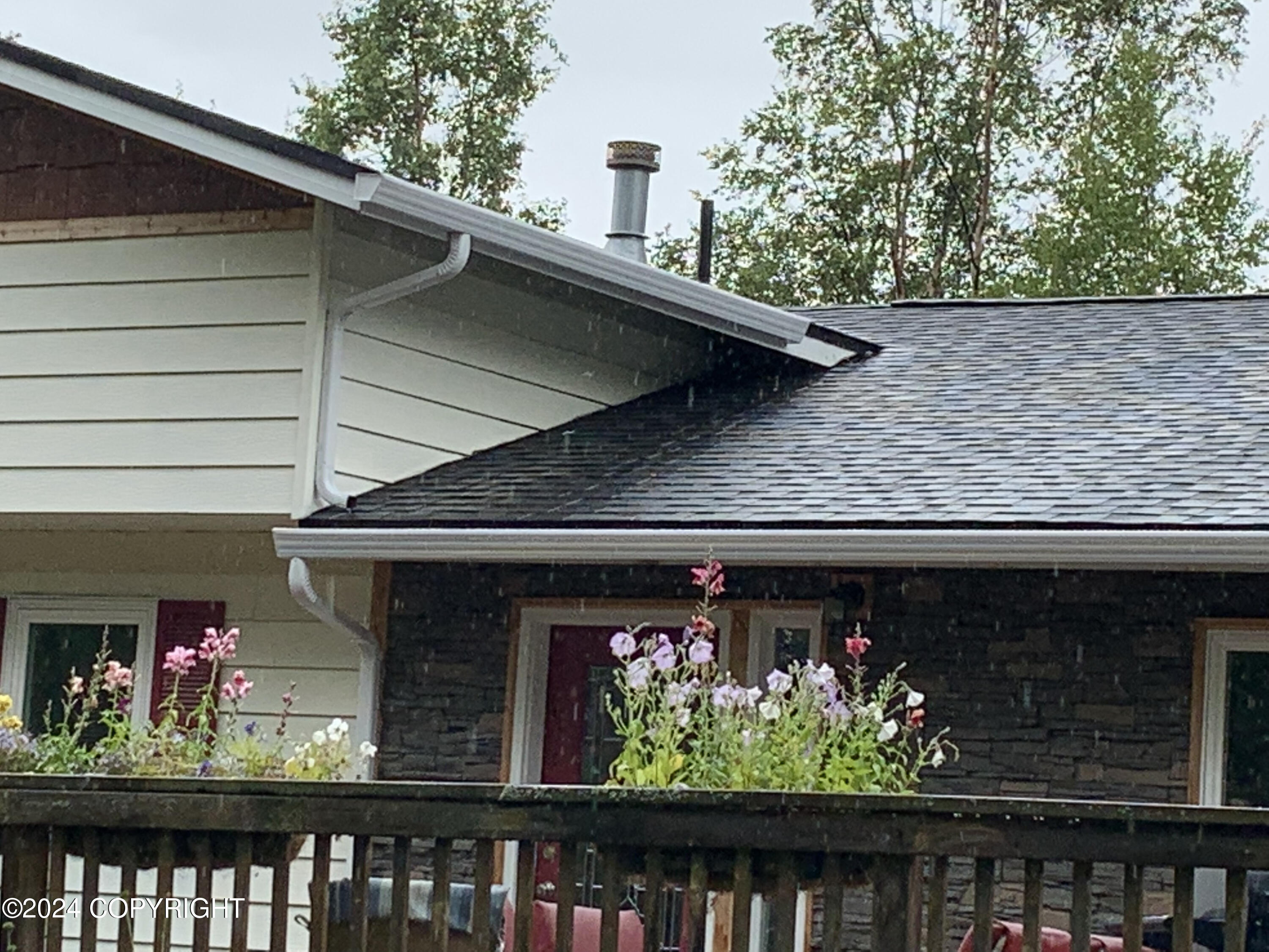 15280 Evergreen Ridge Street