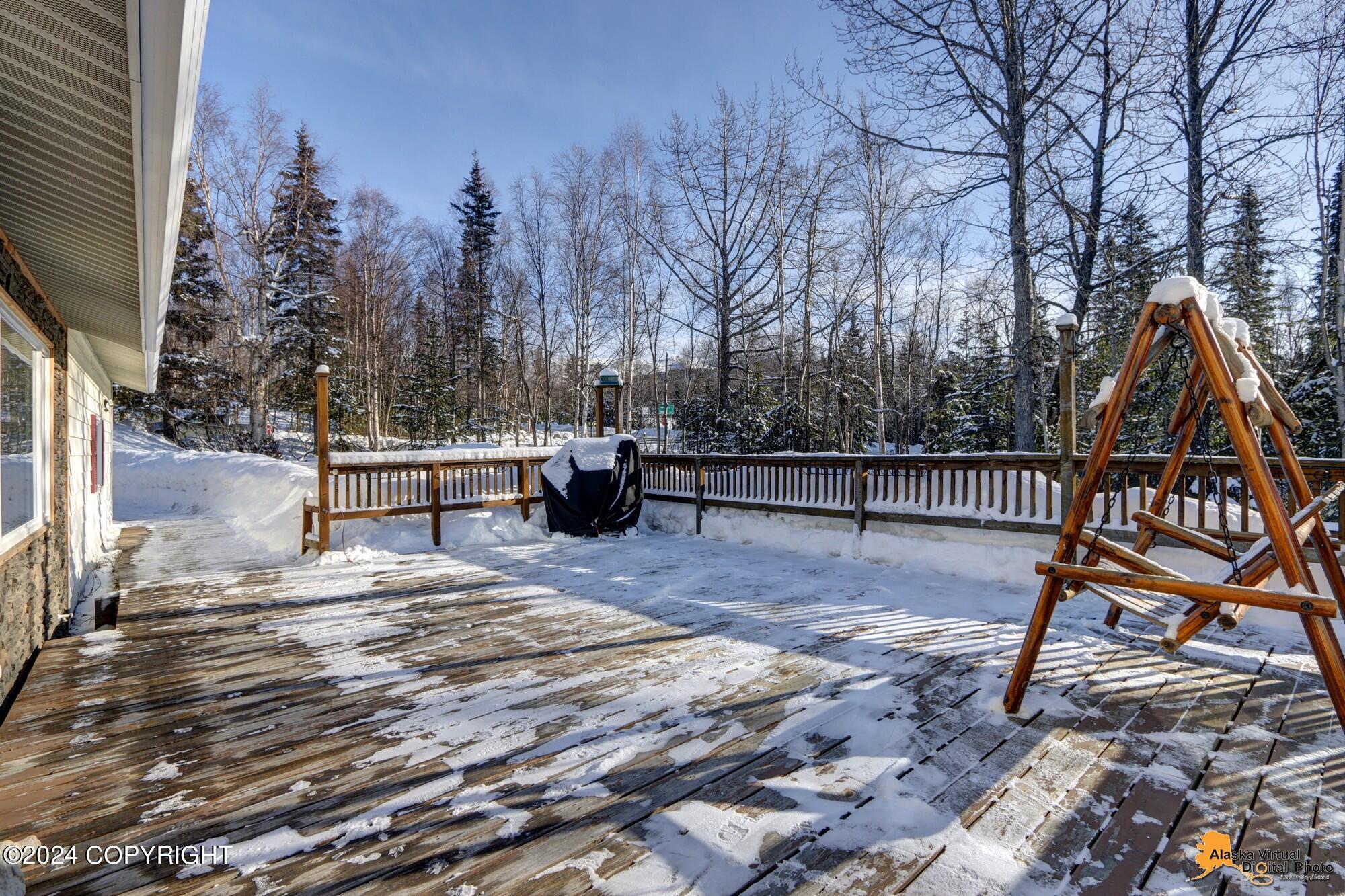 15280 Evergreen Ridge Street