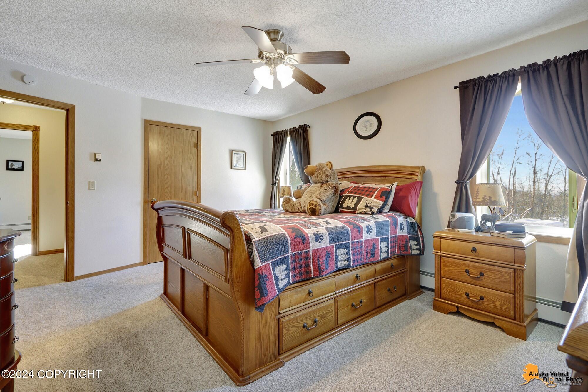 15280 Evergreen Ridge Street