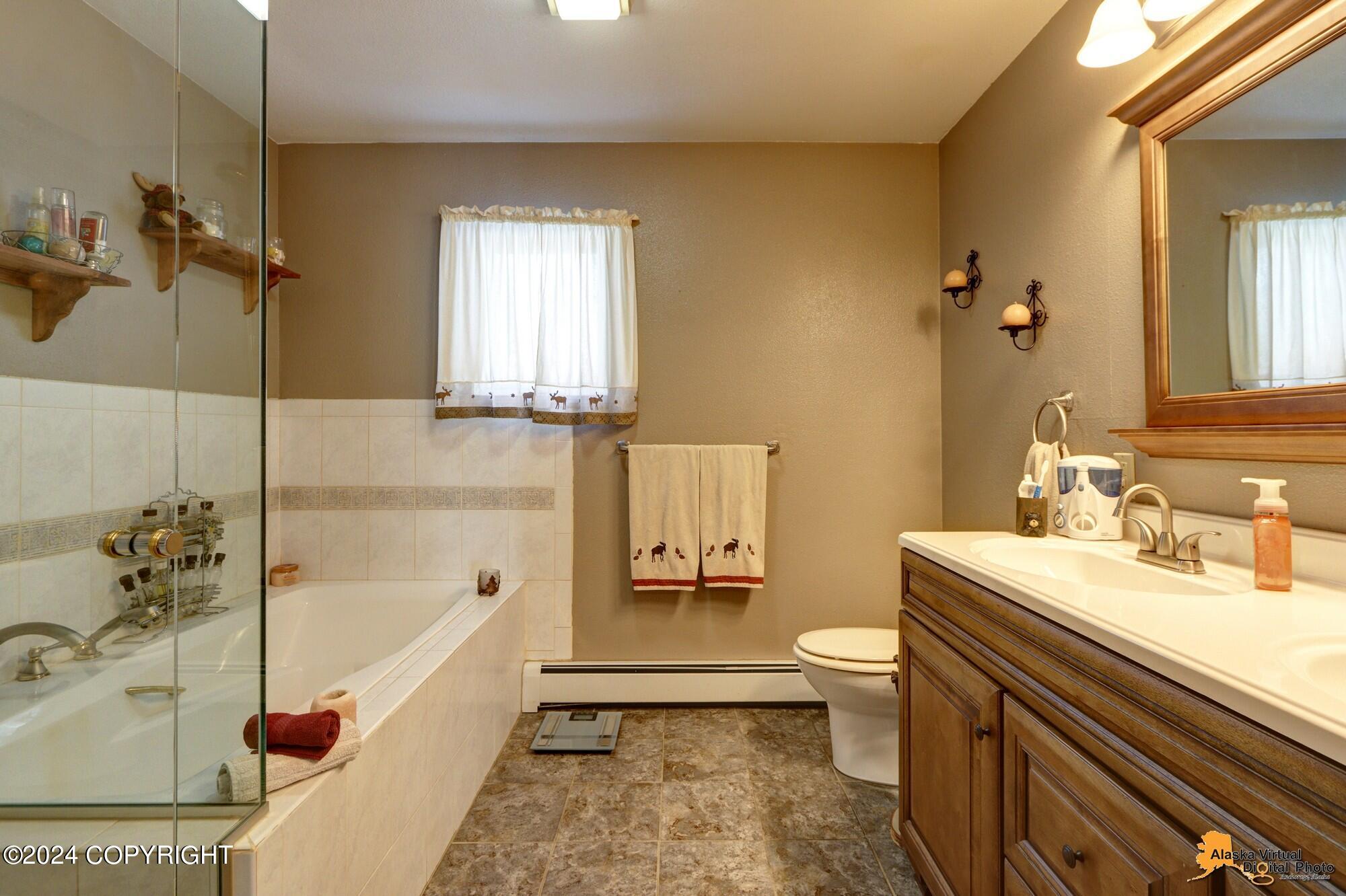 15280 Evergreen Ridge Street