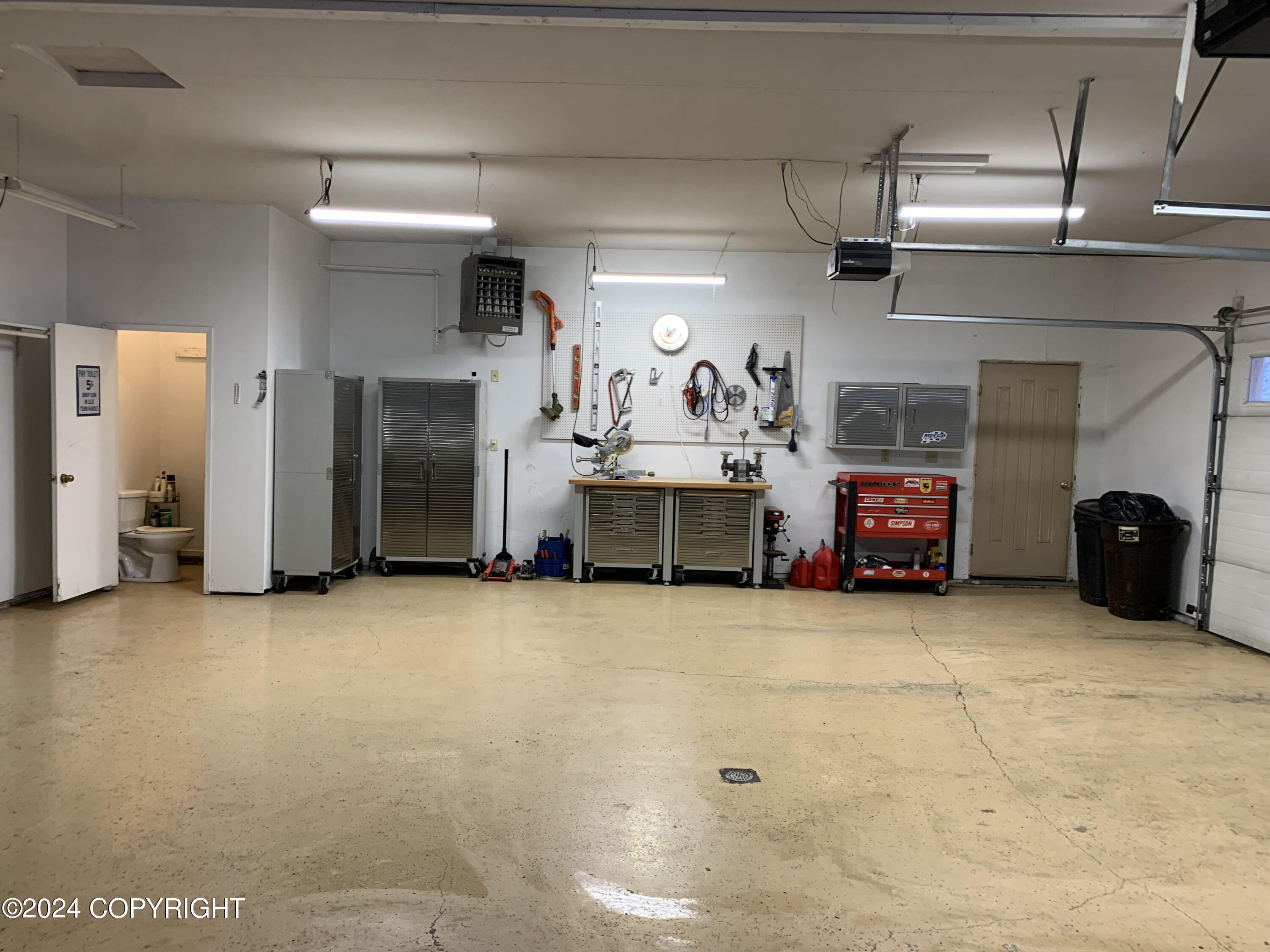 15280 Evergreen Ridge Street