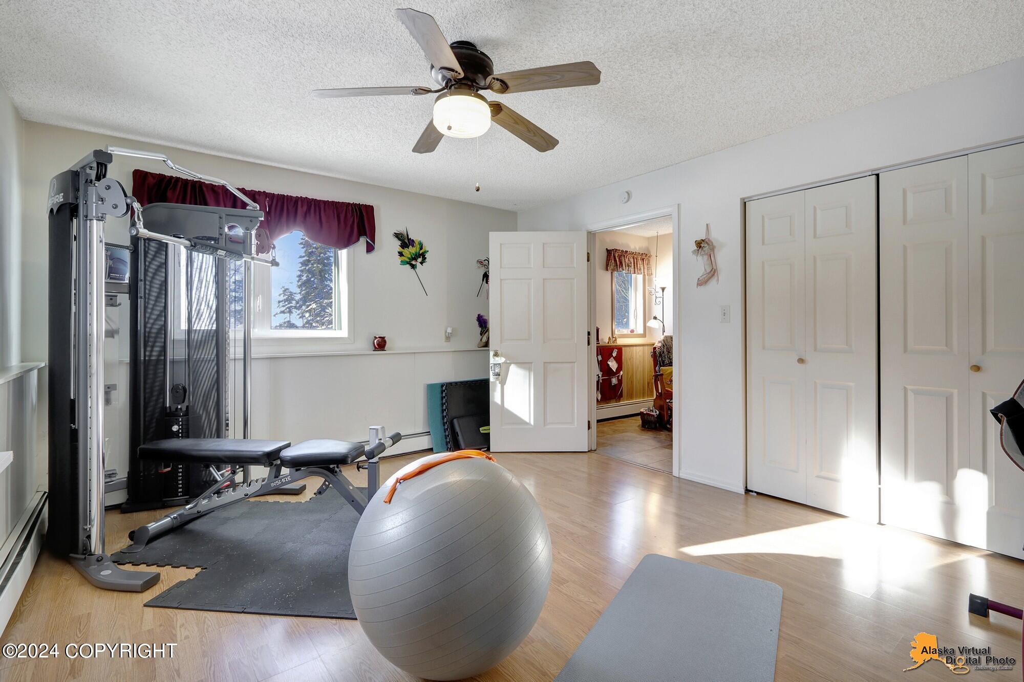 15280 Evergreen Ridge Street