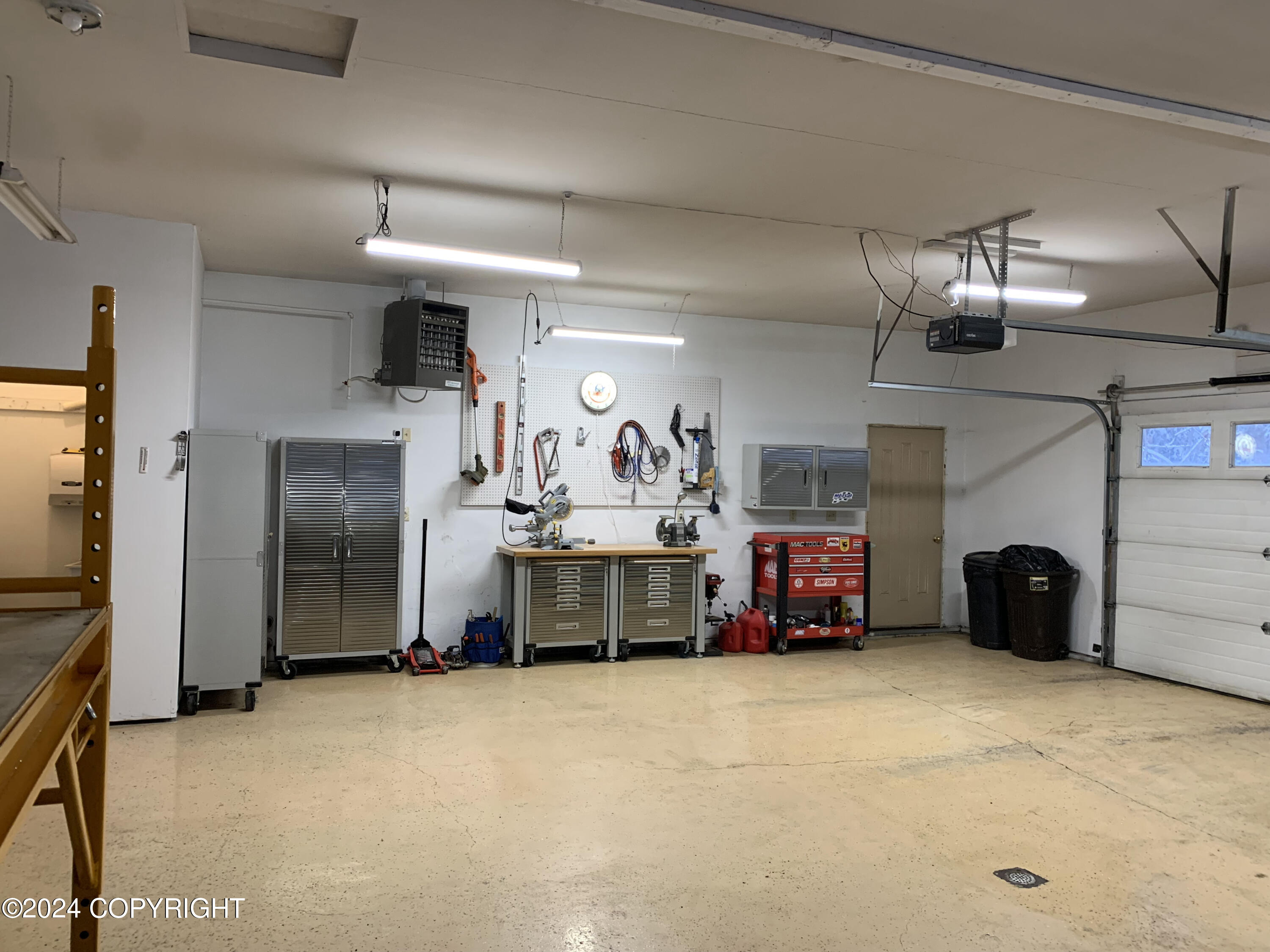 15280 Evergreen Ridge Street