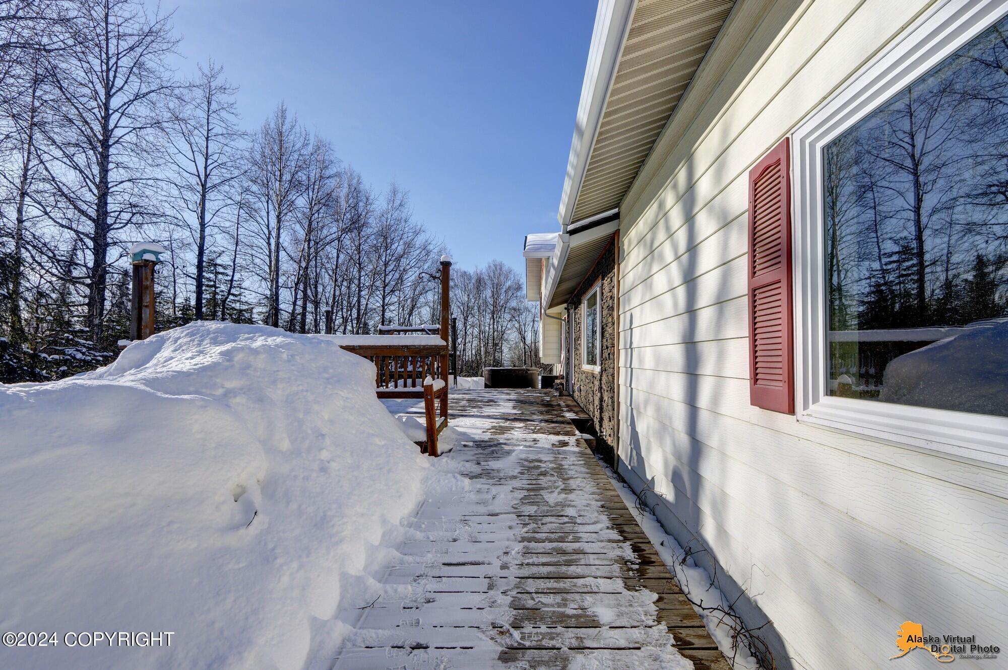 15280 Evergreen Ridge Street