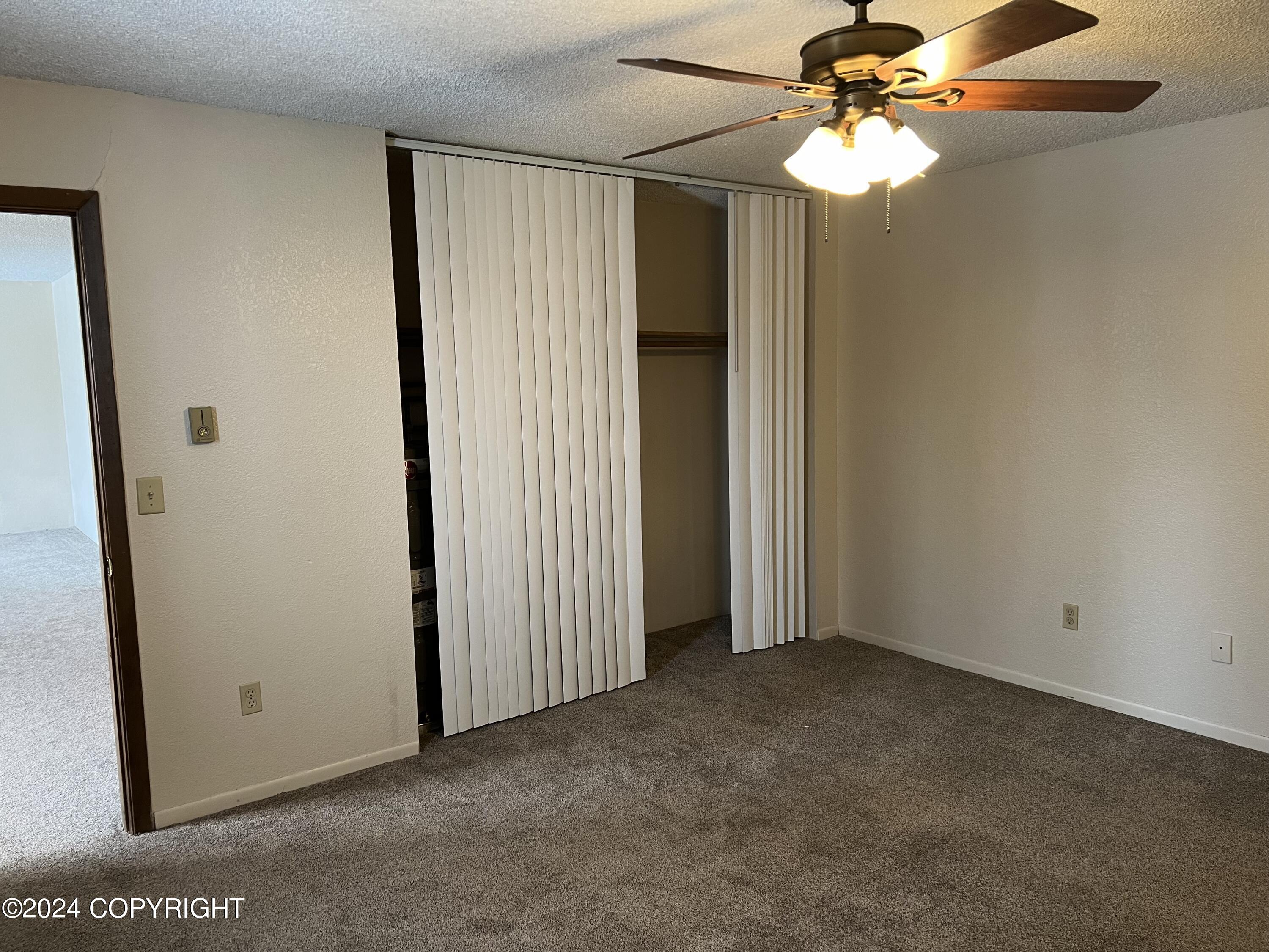 606 Copperbush Court # 606