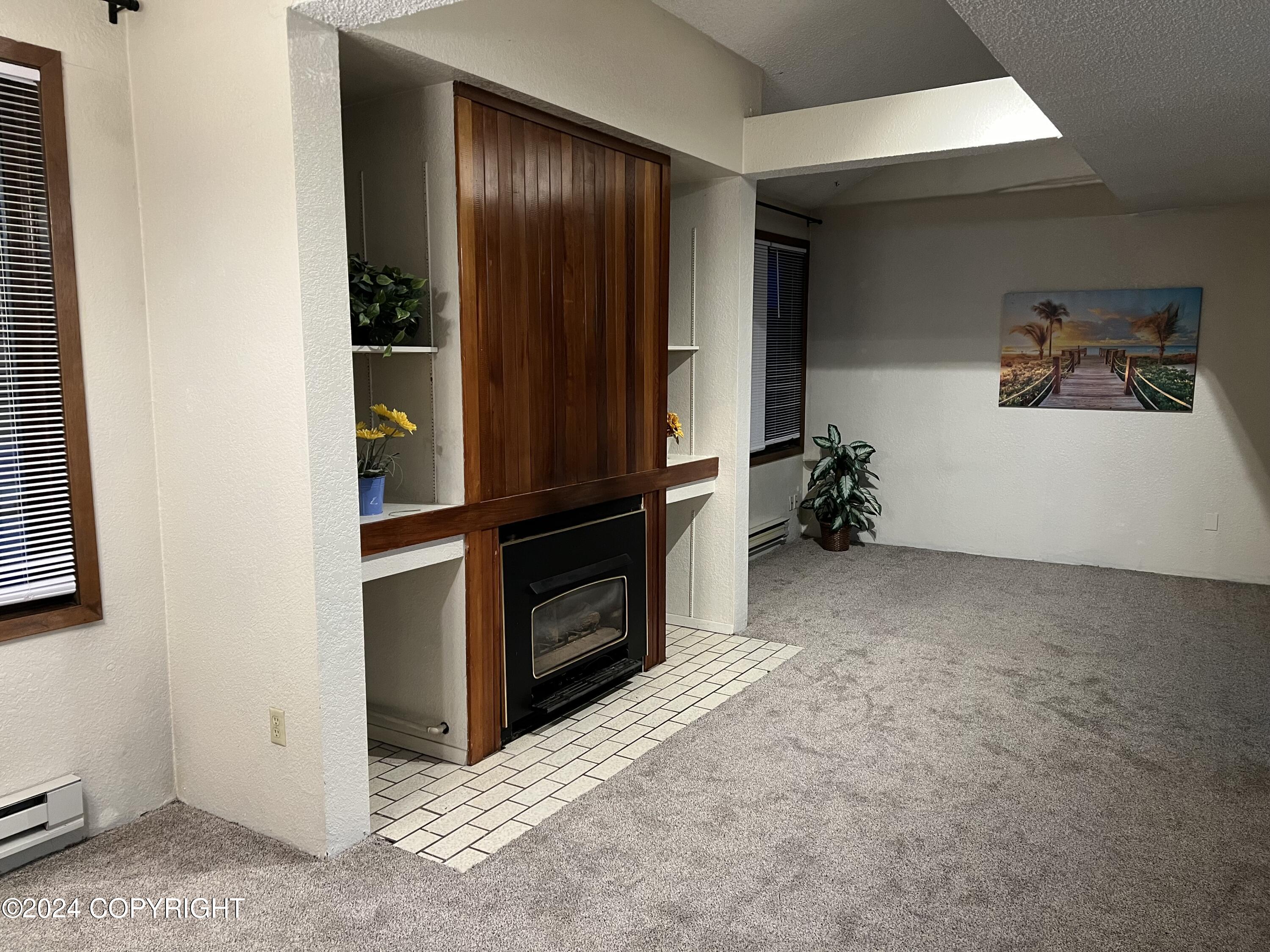 606 Copperbush Court # 606