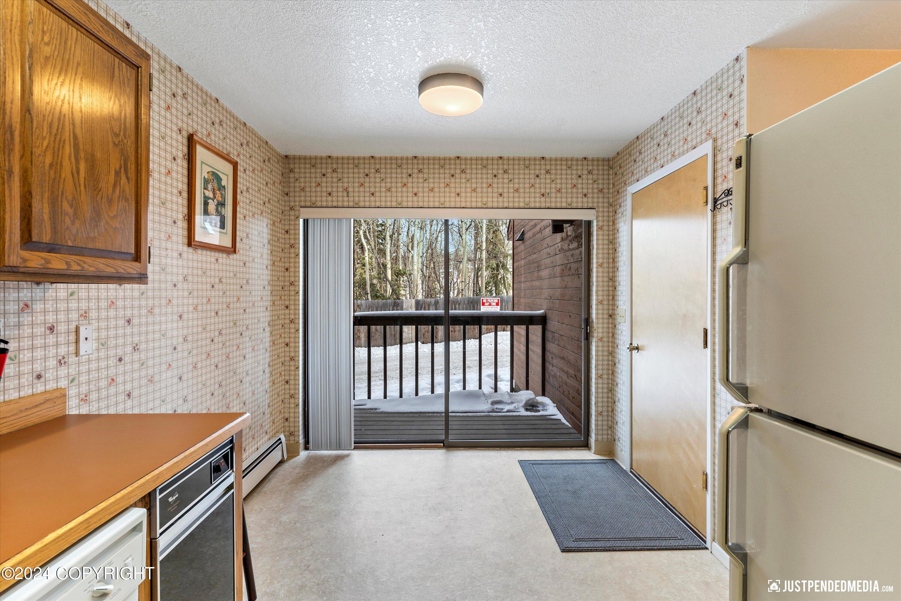 13210 Old Seward Highway # 11