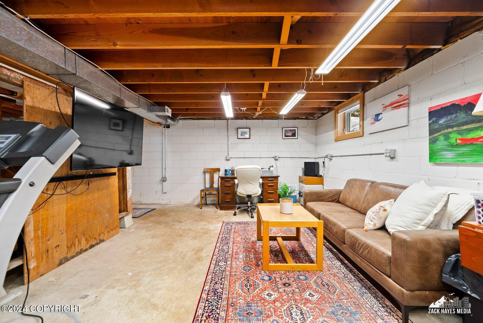 11940 Circle Drive