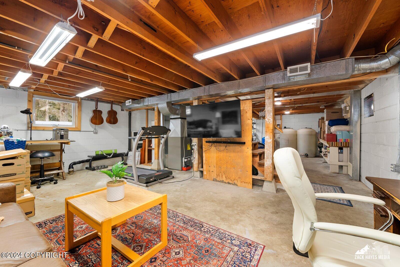 11940 Circle Drive