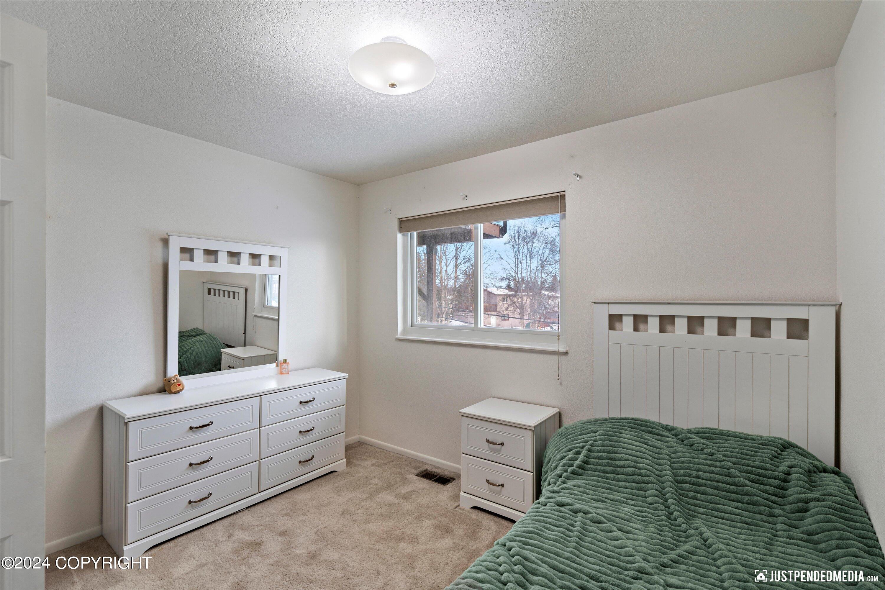 8960 Joy Circle
