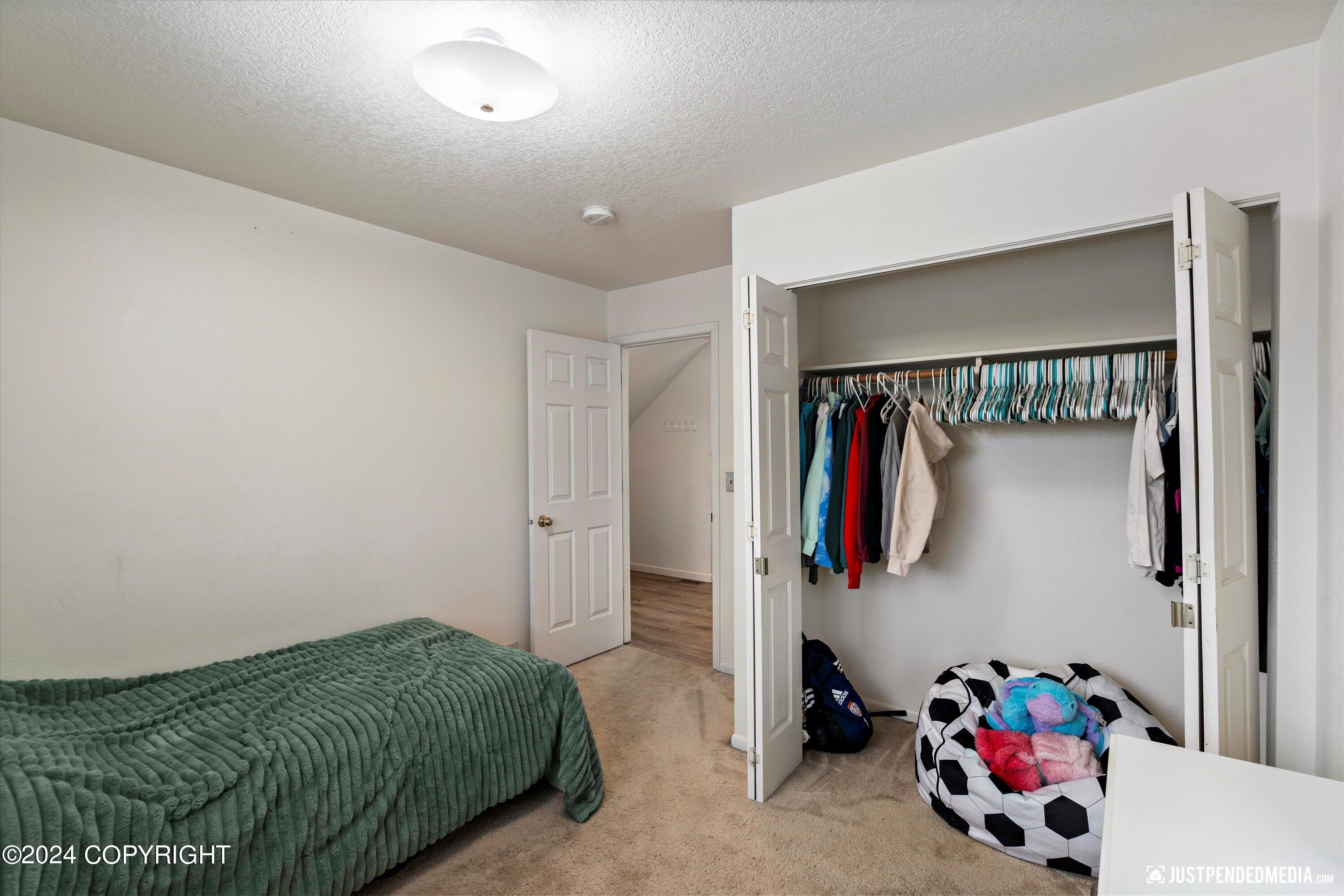 8960 Joy Circle