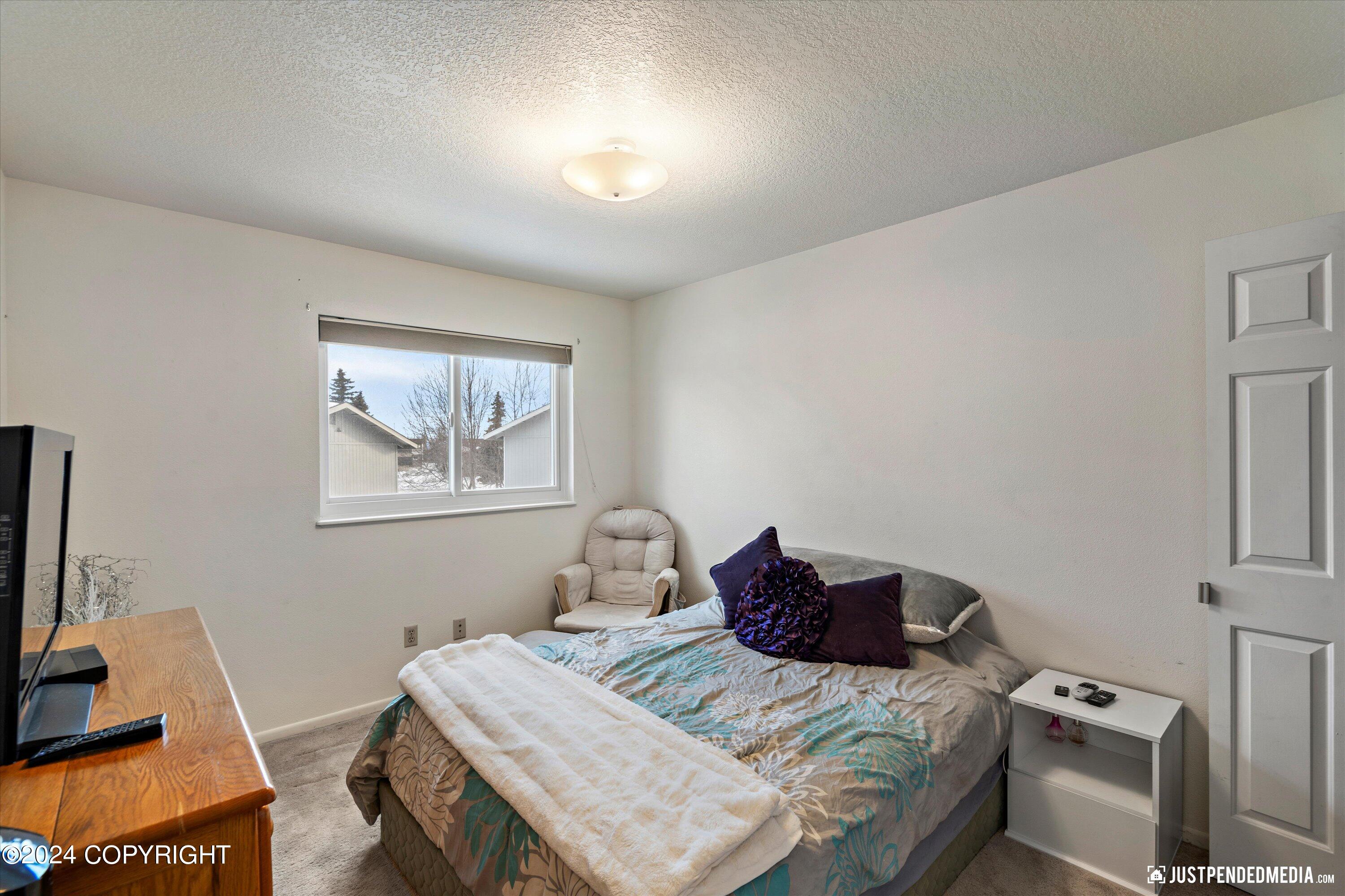 8960 Joy Circle