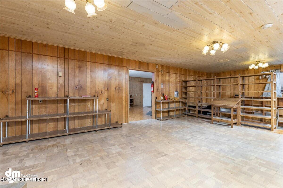 323 W Harvard Avenue