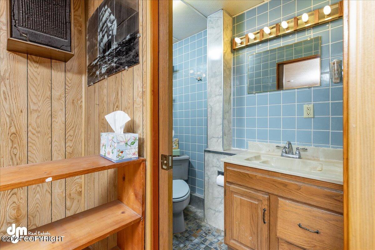 323 W Harvard Avenue