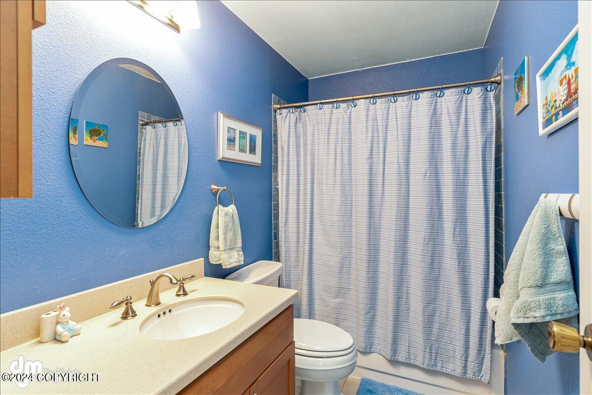 27438 Paramount Drive
