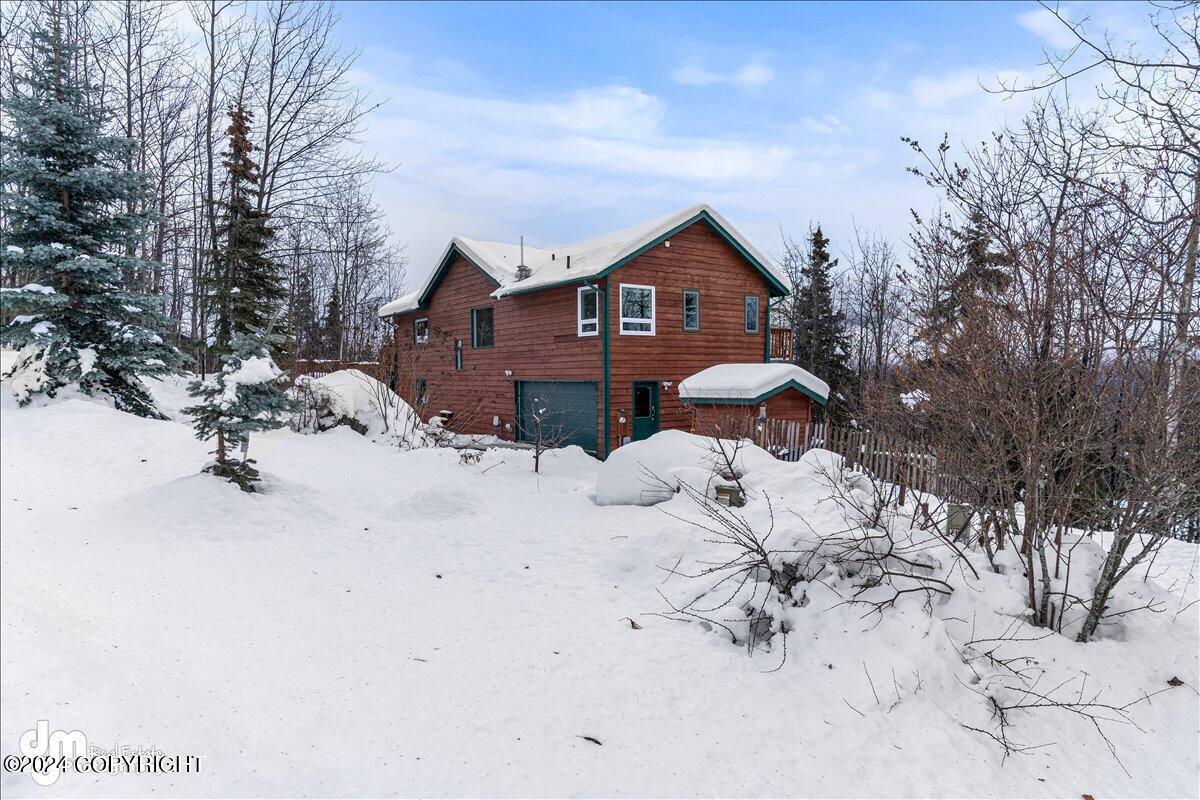 27438 Paramount Drive