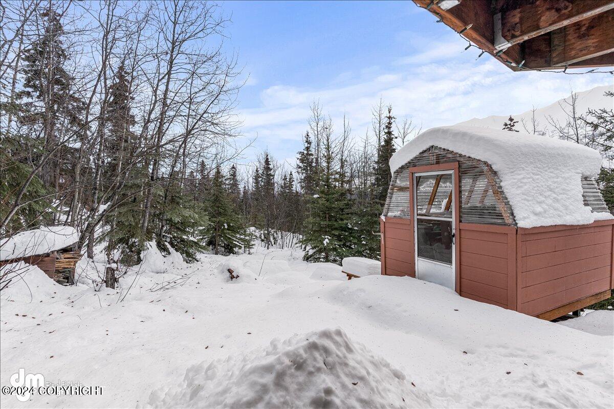 27438 Paramount Drive