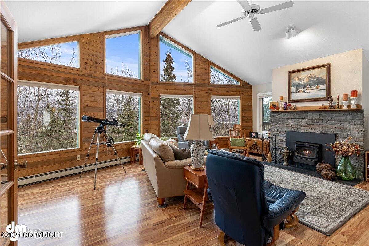 27438 Paramount Drive