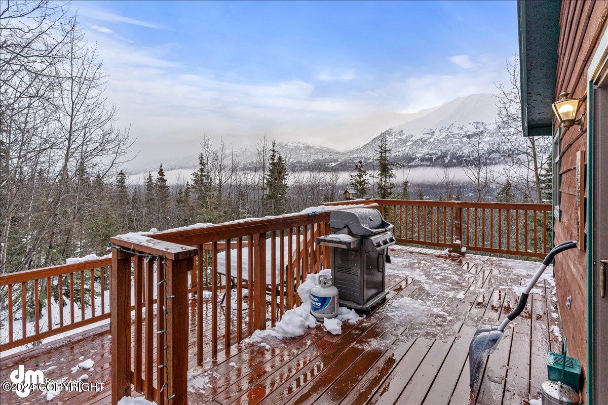 27438 Paramount Drive