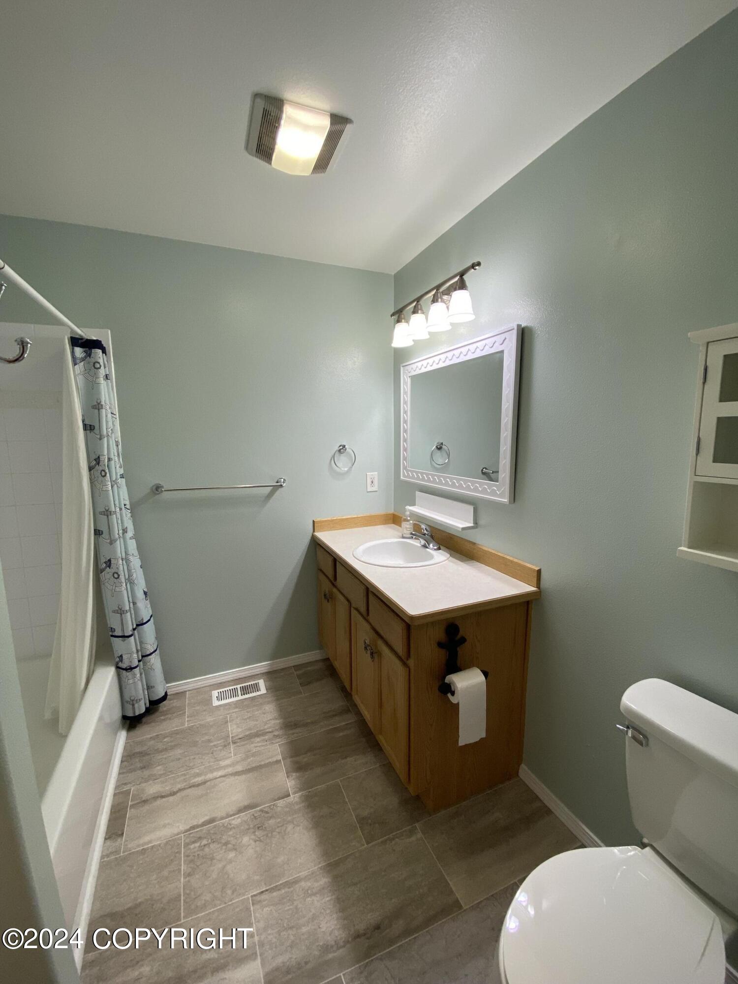 2913 Seclusion Bay Drive