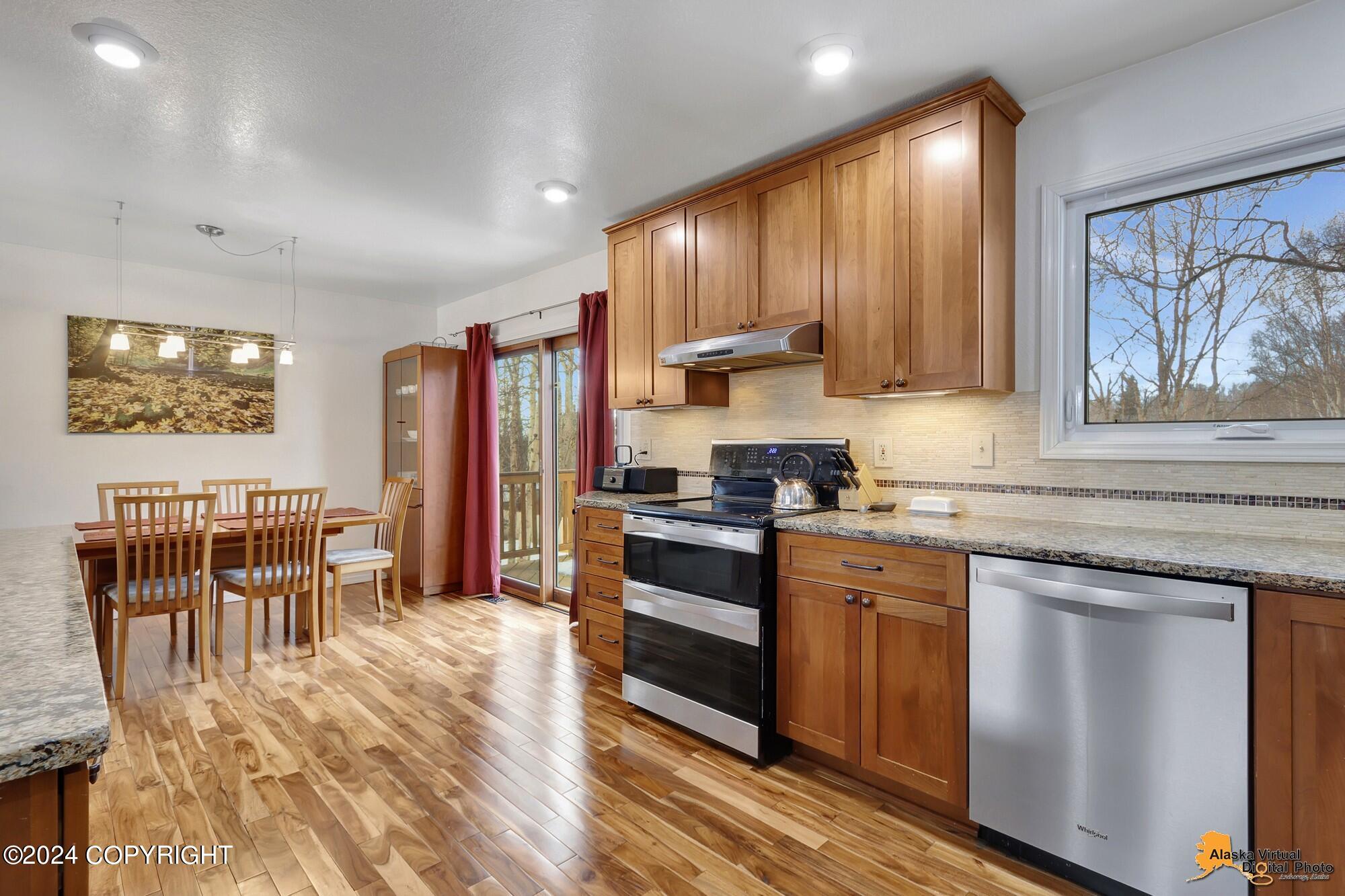 3012 Bettles Bay Loop
