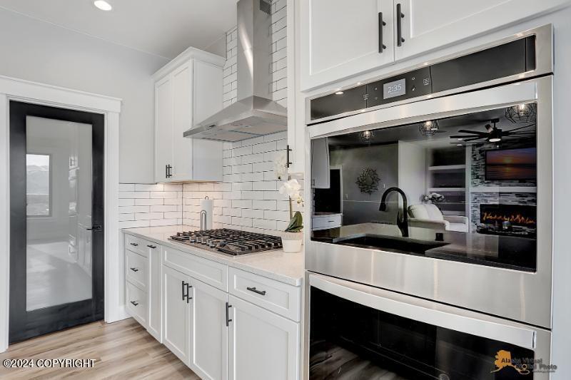 6574 E Exquisite Drive