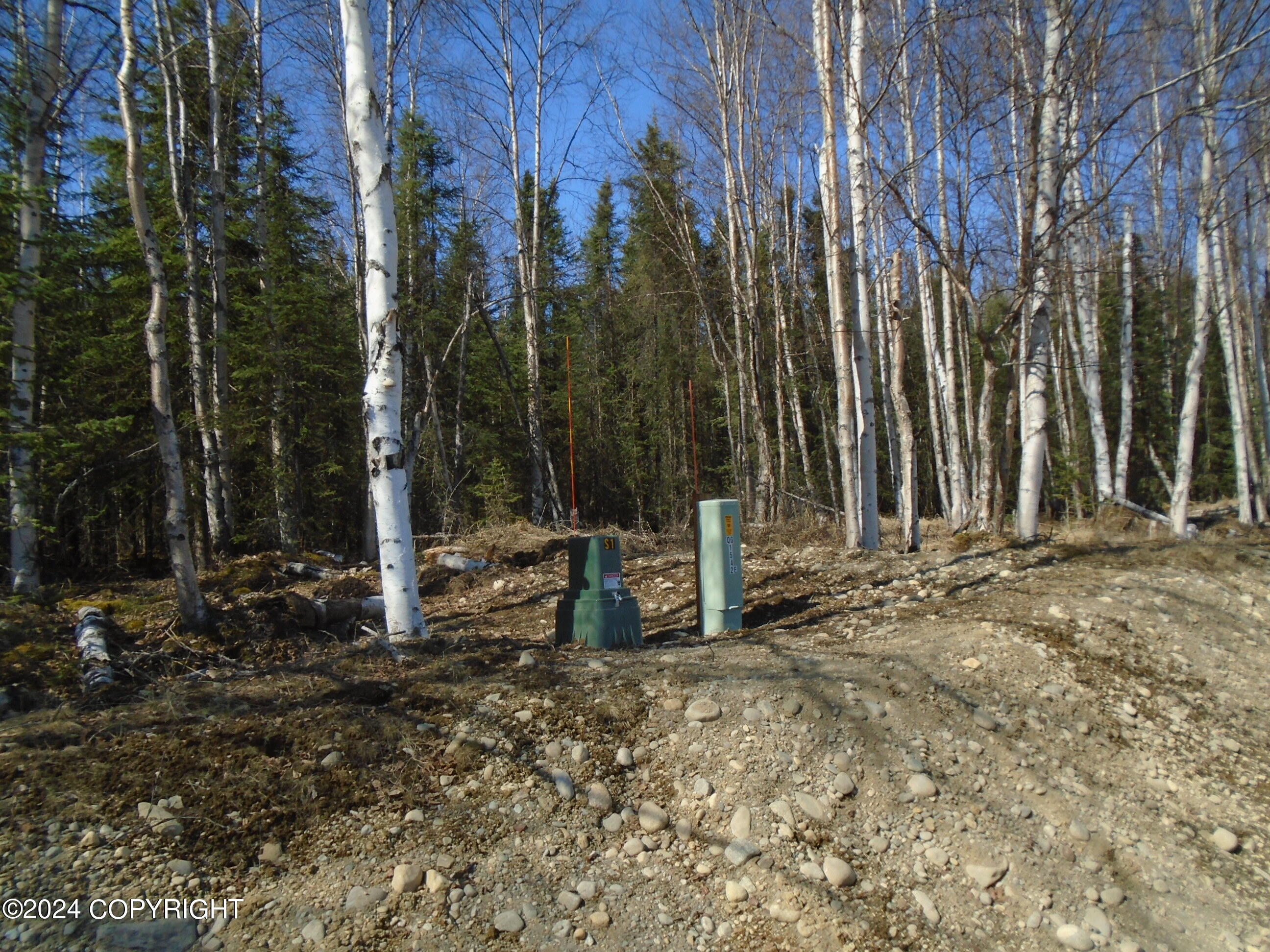 2291 N Meadow Lakes Loop