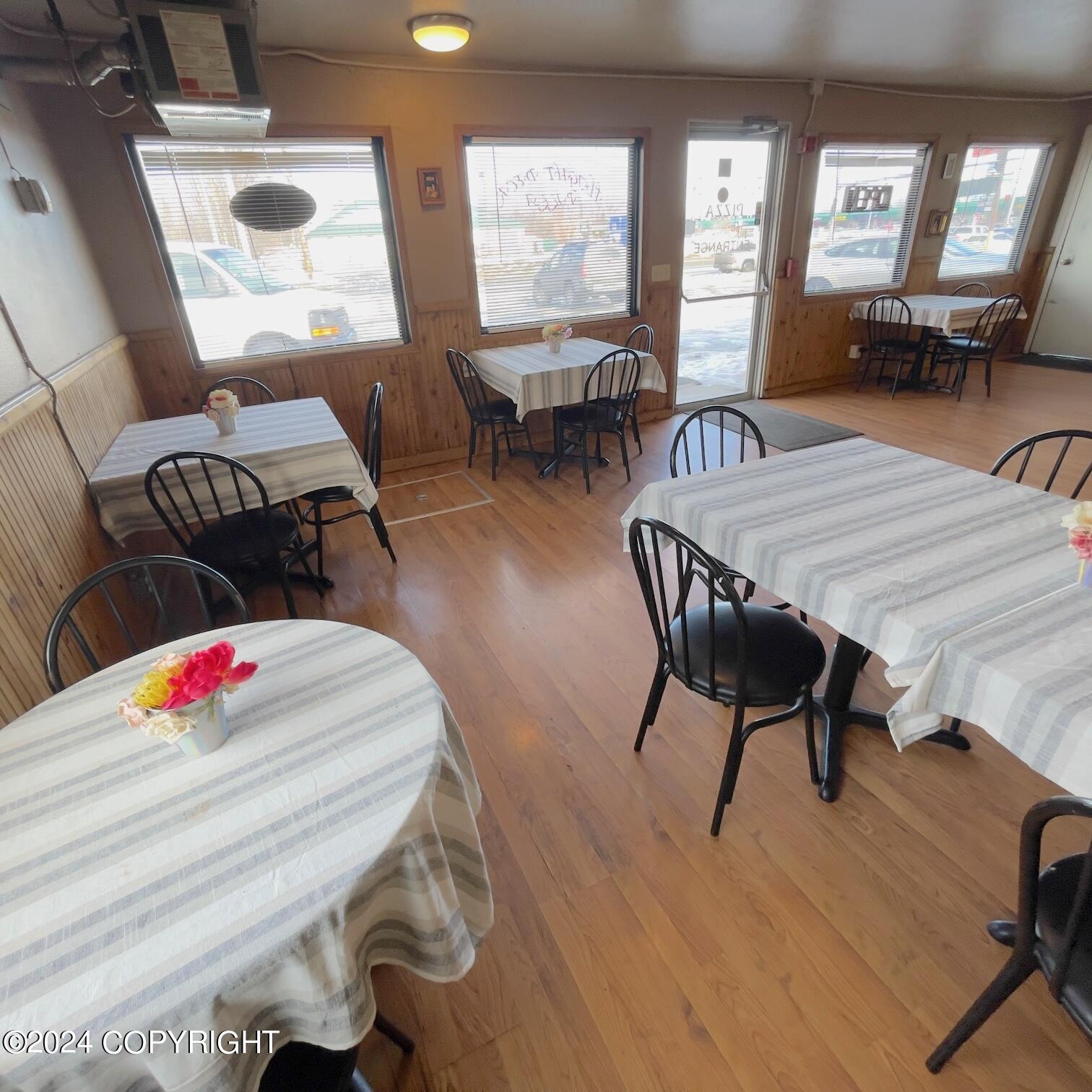 832 W International Airport Road