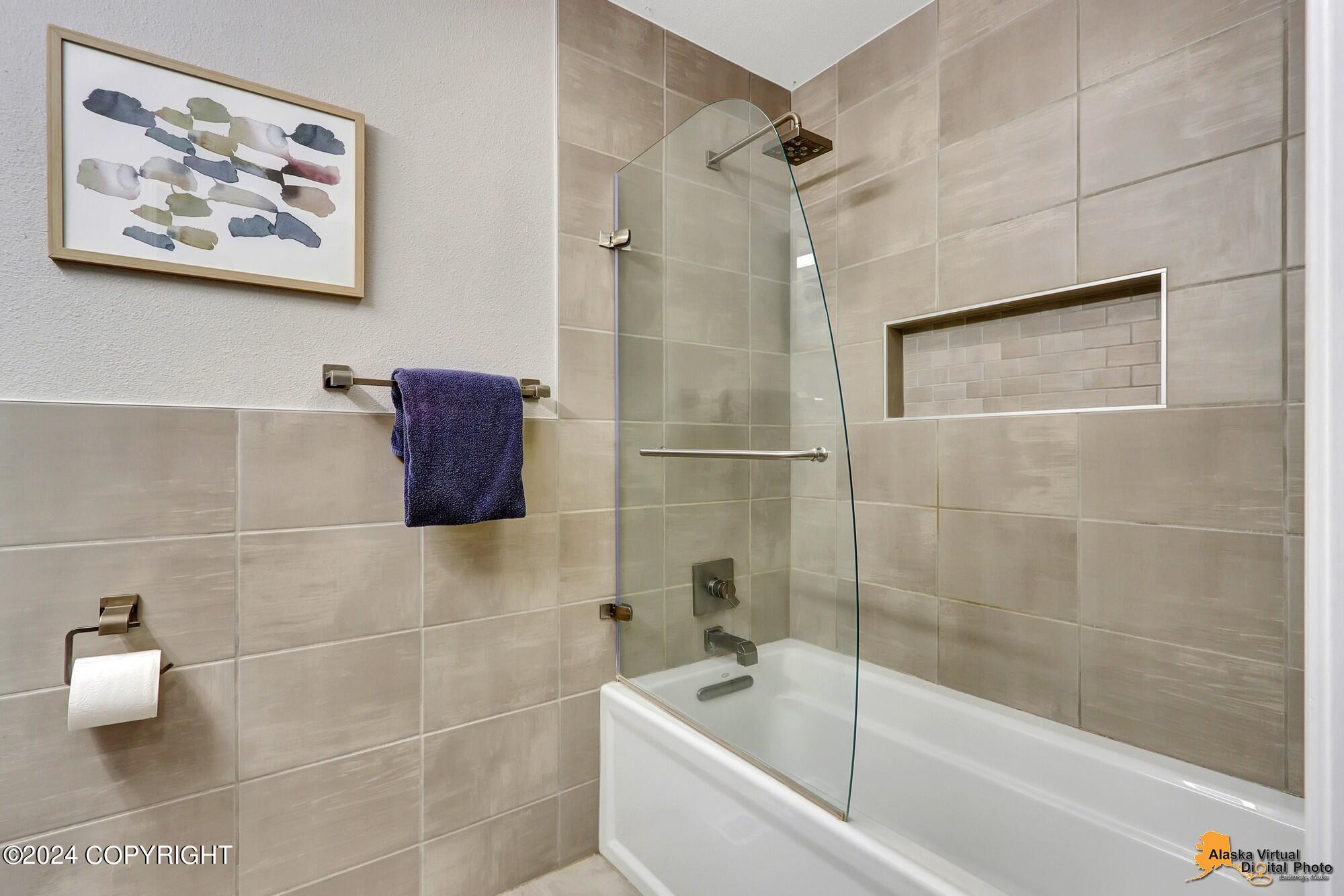 9820 Lone Tree Drive