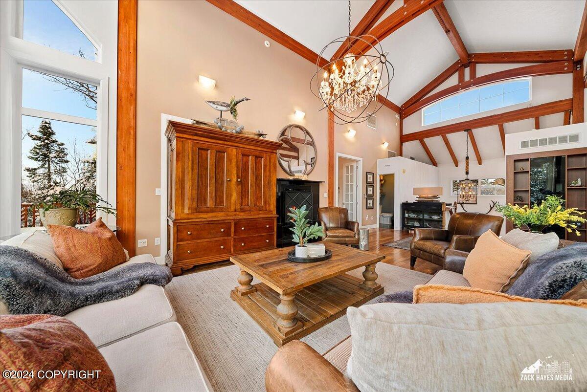 5851 Raven Roost Circle