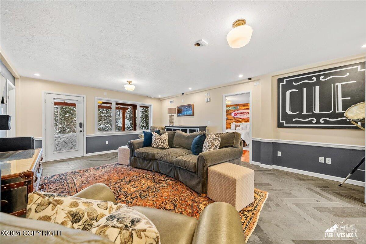 5851 Raven Roost Circle