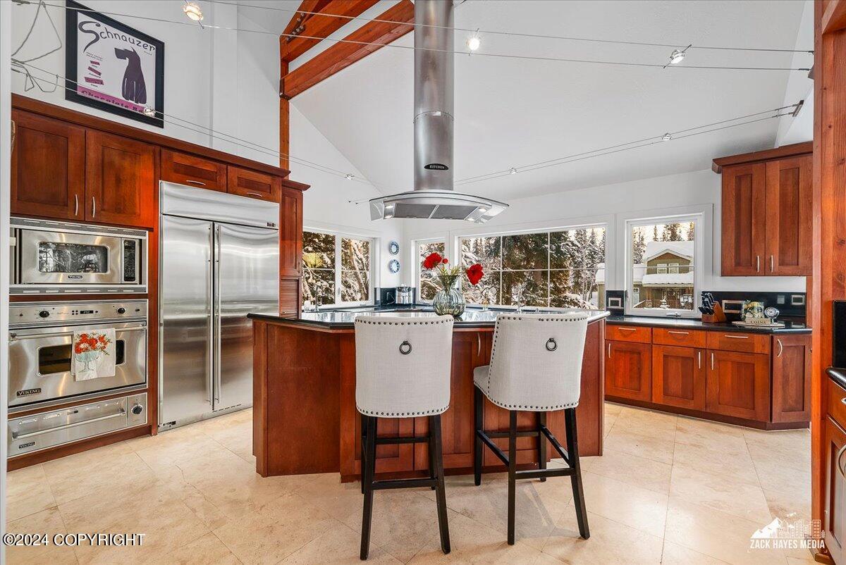 5851 Raven Roost Circle