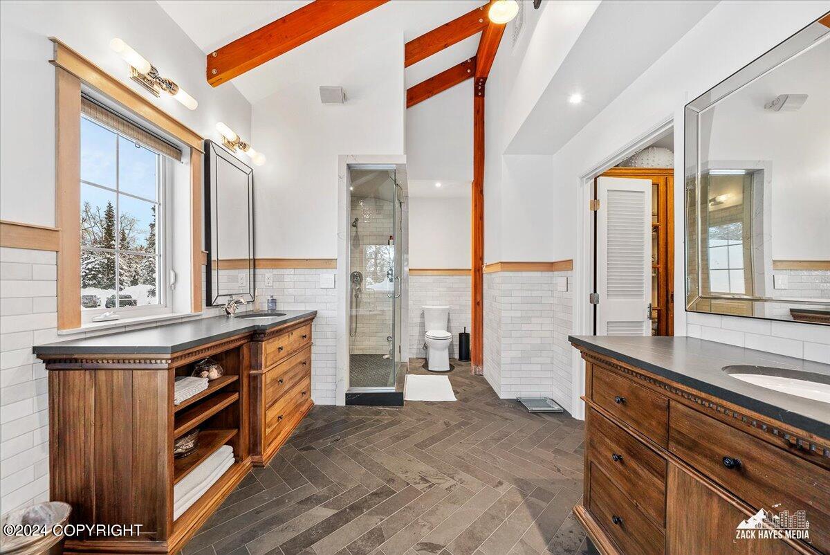 5851 Raven Roost Circle