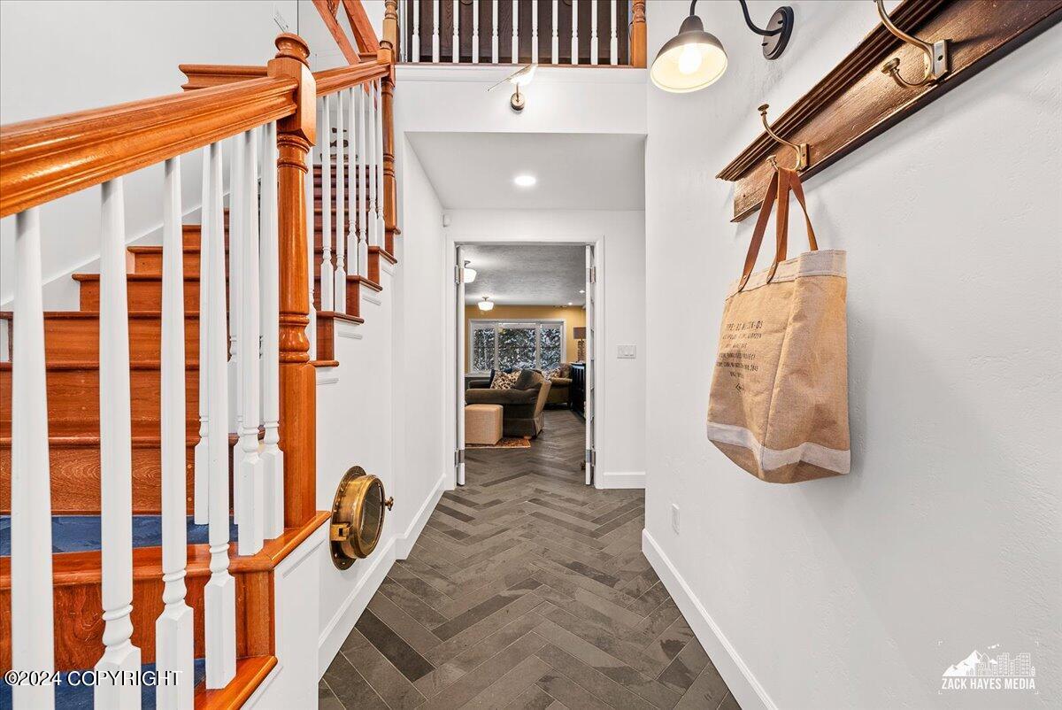 5851 Raven Roost Circle