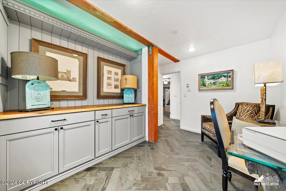 5851 Raven Roost Circle